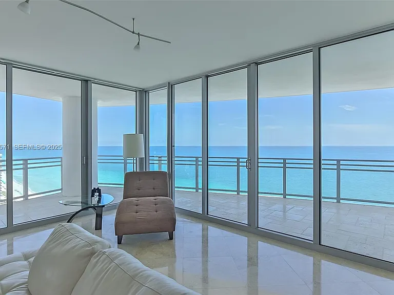 3535 S Ocean Dr #2102 — Photo 21