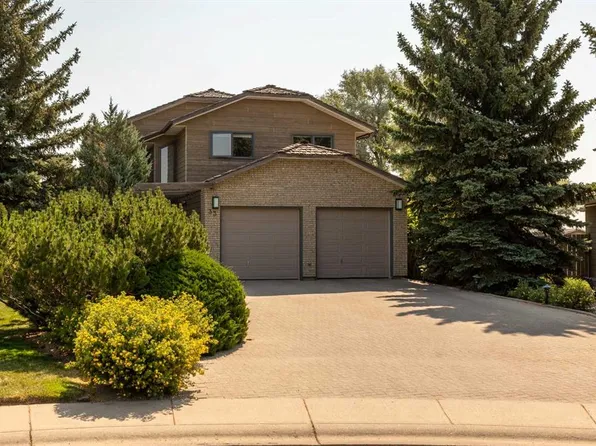 33 Ridgewood Cres W, Lethbridge, AB T1K 6C3