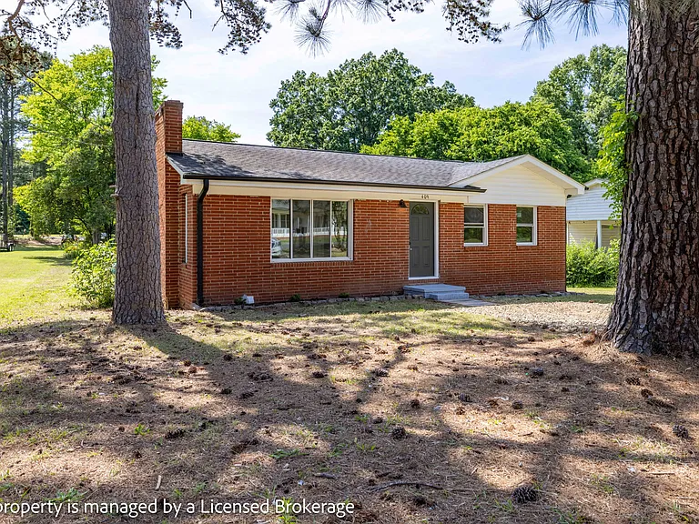 409 Eastover Ave — Photo 2