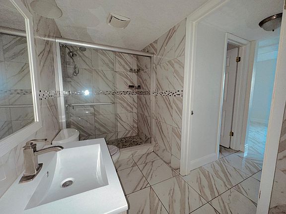 3rd image of 1972 Lake Atriums Cir APT 183