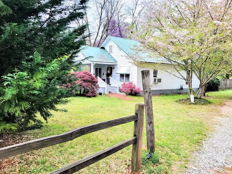 4671 Macon Hwy — Photo 1