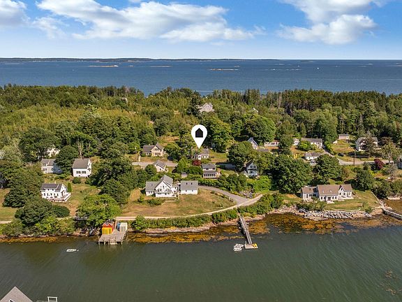 3rd image of 77 Lowells Cove Road