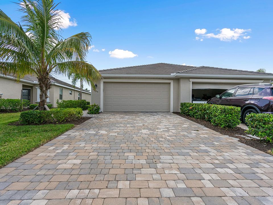 1st image of 4244 Lemongrass Dr