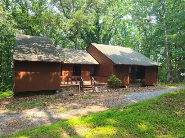 180 Otter River Dr, Altavista, VA 24517