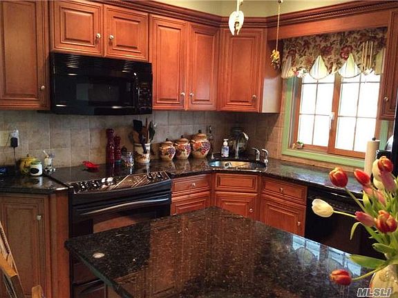 5th image of 27 Pleasant Ln