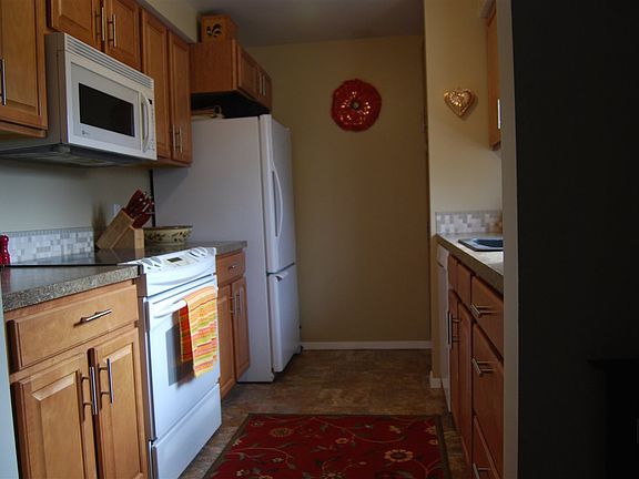 4th image of 4423 S Sheri Ct #3