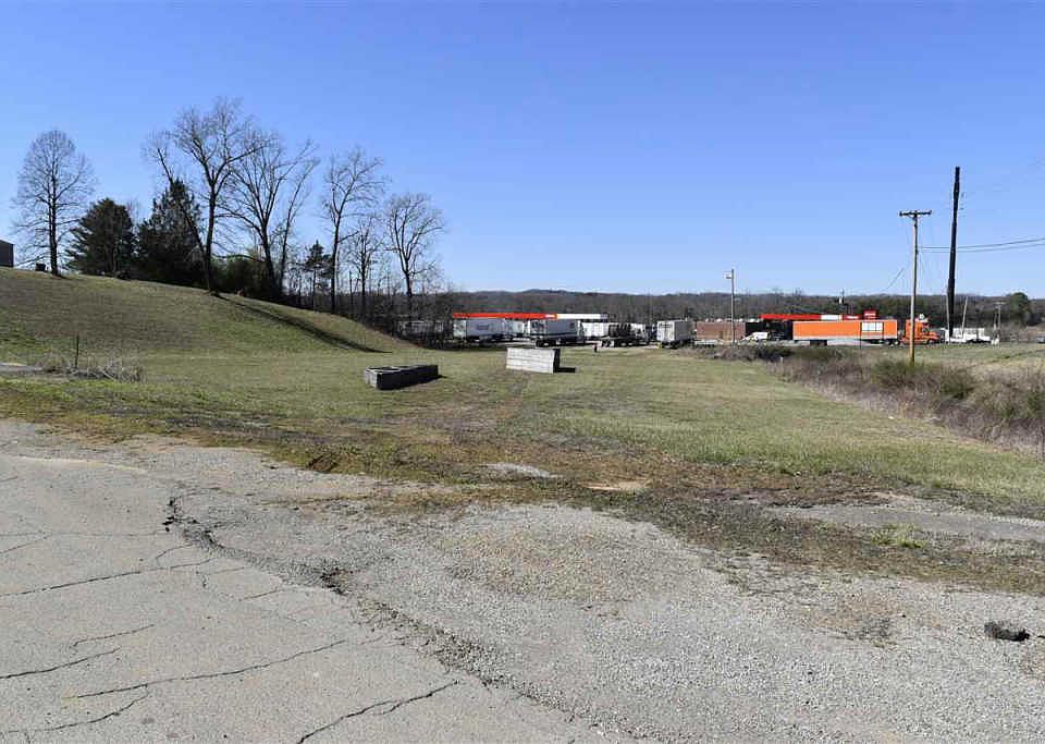 1st image of 535 Highway 309 APT 1