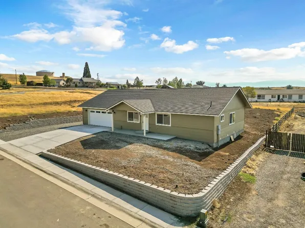 246 Ridgeview Dr, Montague, CA 96064