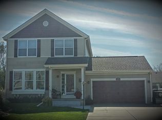 15927 R Cir, Omaha, NE 68135