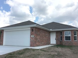 2229 S Moffet Ave, Joplin, MO 64804