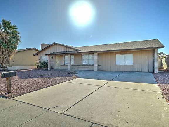 4th image of 8729 W Catalina Dr
