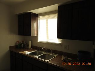 1 1/2 Oxford St APT 8, Pueblo, CO 81005