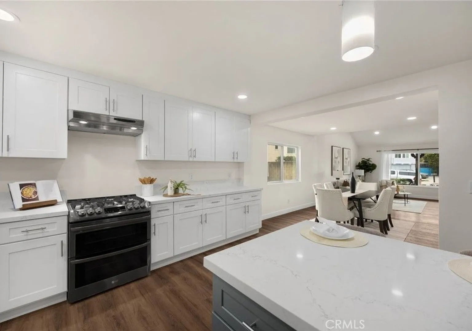 5 bed, 2765 sqft, $6,800 — Photo 4