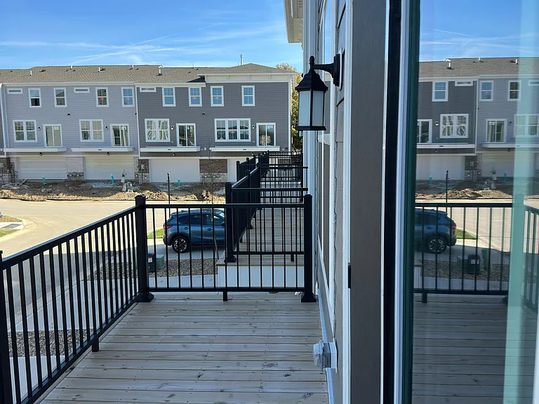 9321 Benton Dr — Photo 23