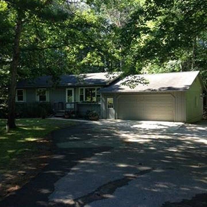 1st image of 3654 Forest Lakes Dr