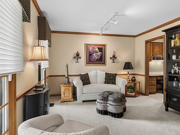 5th image of 2238 Remington Dr