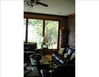 3rd image of 19 River Ln