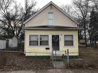 1256 Sorin St, South Bend, IN 46617