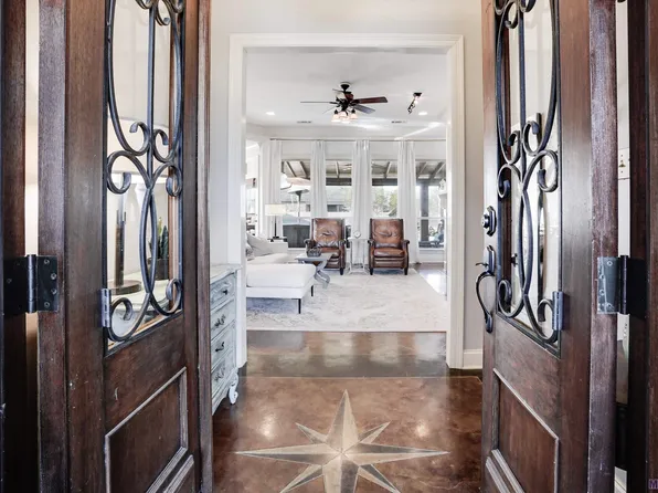 43046 Homeplace Ln, Prairieville, LA 70769