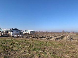 84404 Winesap Rd, Milton Freewater, OR 97862