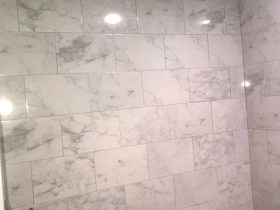 3rd image of 4139 N Melvina Ave