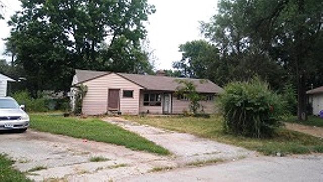 1st image of 7106 E 107th Pl