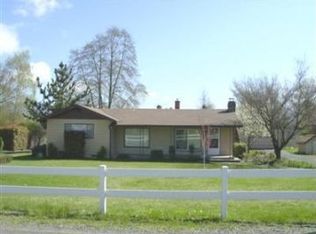 871 Coutant Ln, Grants Pass, OR 97527
