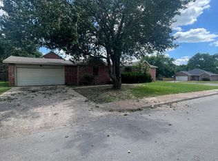 1201 Libra Dr, Cedar Hill, TX 75104