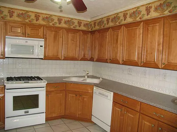 906 Parkaire Xing #906, Marietta, GA 30068