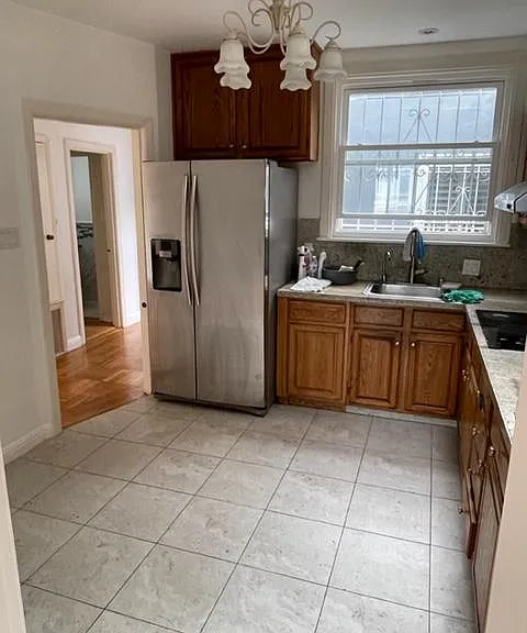 718 30th Ave — Photo 3
