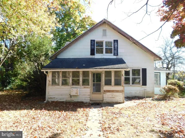 22532 Tolchester Beach Rd, Chestertown, MD 21620