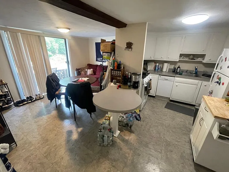 20 Mount Vernon St #20 — Photo 5