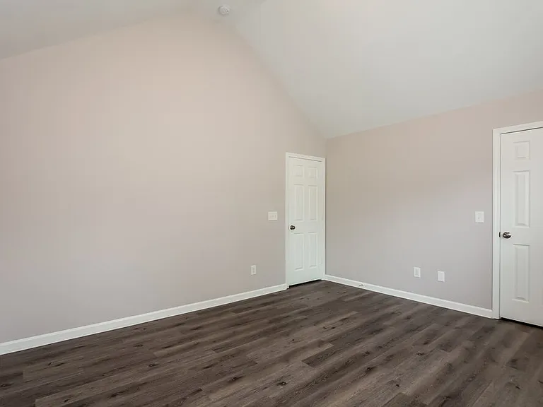 2002 Darbywine Dr — Photo 14