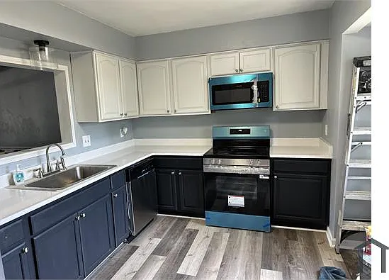 716 Glenshire Dr — Photo 16