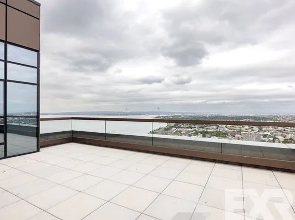 2230 Cropsey Avenue image 14 of 14