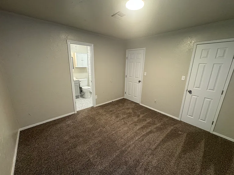 1408 Carlisle Ct — Photo 31