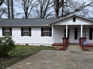50 Richards Rd, White, GA 30184
