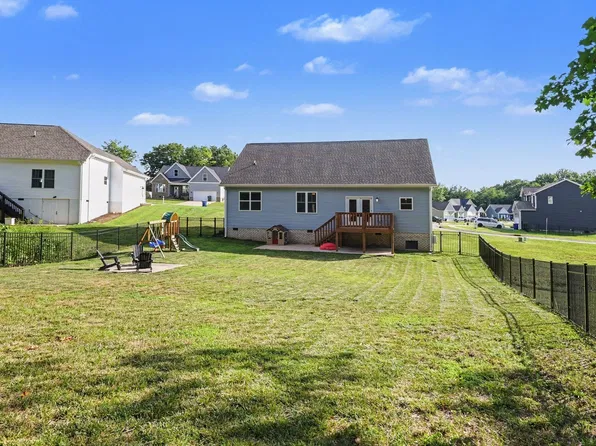 1149 Jonathan Ln, Springfield, TN 37172