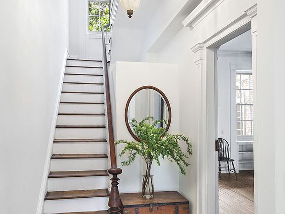 2nd image of 303 W 4th St