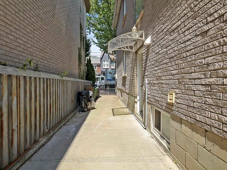 19 Mitchell Ave #MAIN — Photo 23