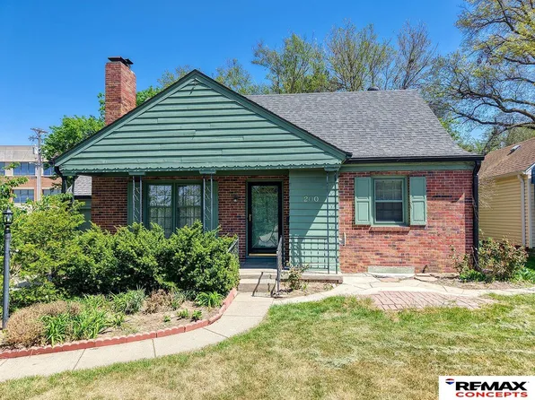 200 S Cotner Blvd, Lincoln, NE 68510