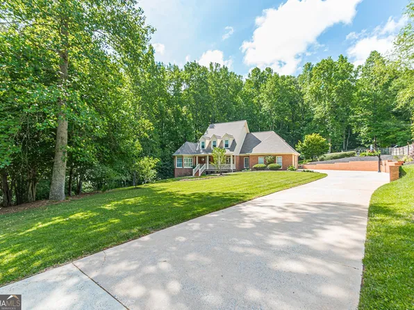 220 Windflower Ct, Canton, GA 30115