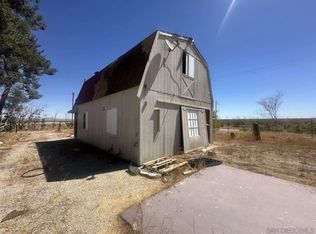34047 175th St E, Llano, CA 93544