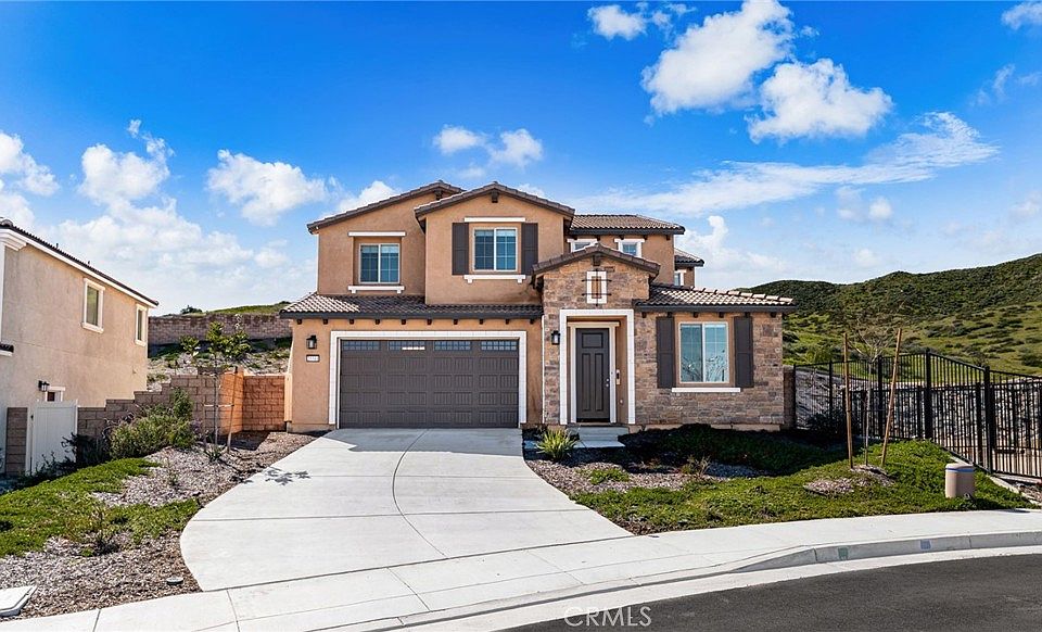 1st image of 25311 Luna Peak Rd