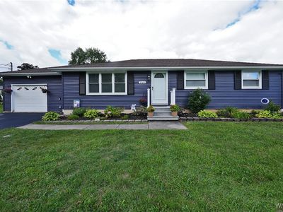 3745 Klemer Rd, North Tonawanda, NY, 14120