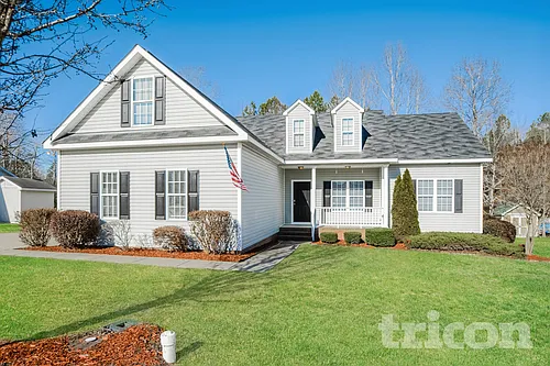 117 Cambridge Dr Photo 1