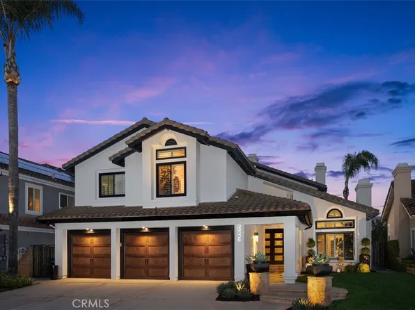 25881 Cedarbluff Ter, Laguna Hills, CA 92653