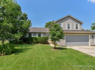 20236 S Pepperwood Ct, Frankfort, IL 60423