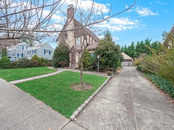 331 Richmond Road image 2 of 9