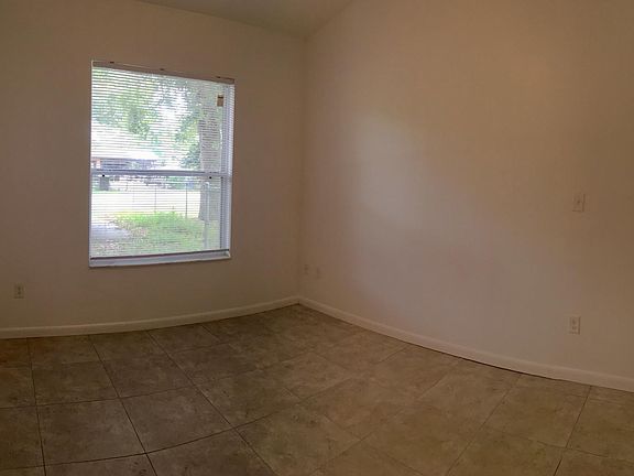 2nd image of 5327 Brownell St